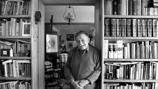 Poesía centenaria de un poeta universal